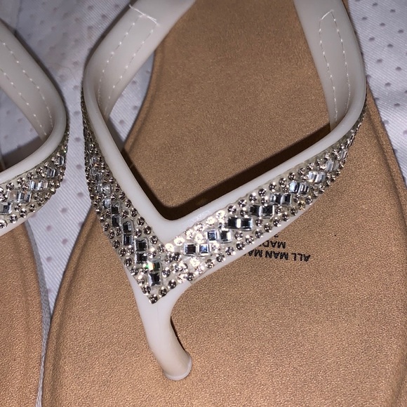 Sparkly white thong sandals size 7/8 - Picture 3 of 11